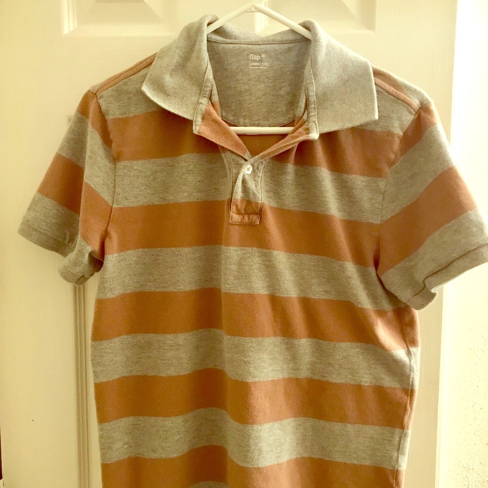 MEN’S POLO SHIRT (GAP)